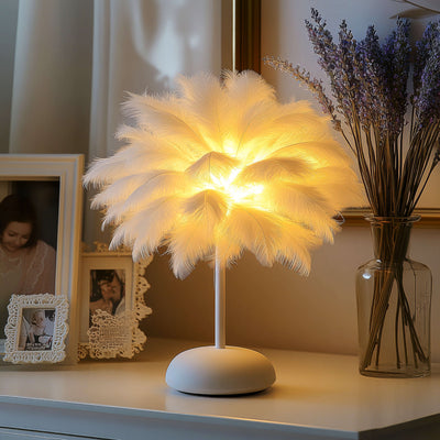 Feathered Fantasy Lamp 1